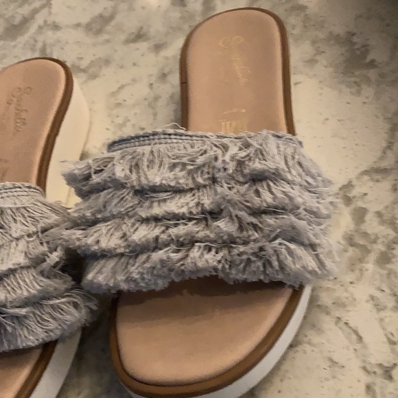 Slides - Picture 2 of 3